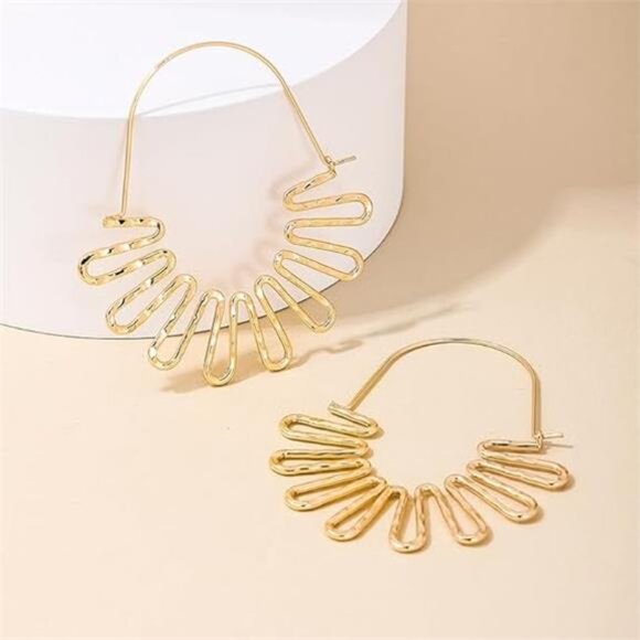 Gold Wave Geometric Hoop Earrings – Bold Fan-Pattern Statement Hoops - Picture 3 of 3